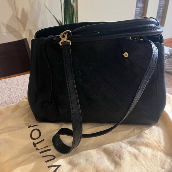 Louis Vuitton black bag. Like new - Picture 4 of 5